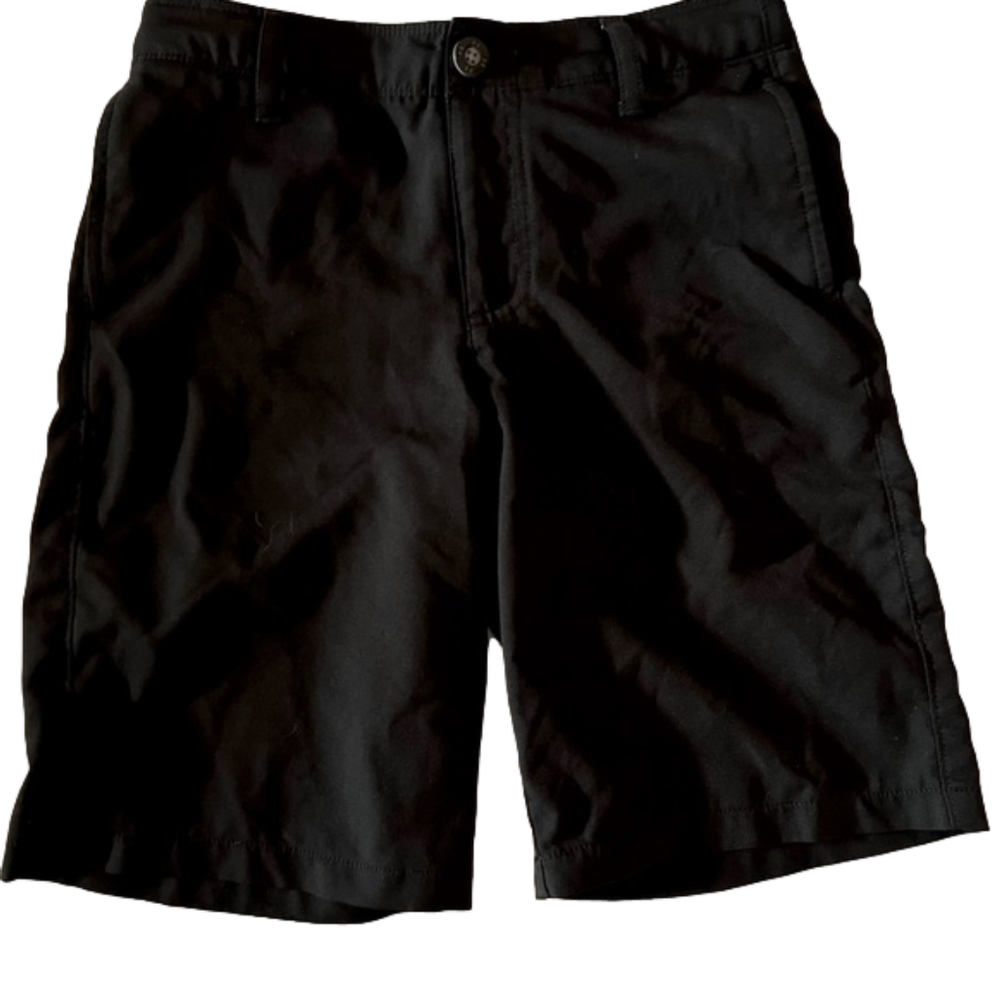 Under Armour shorts size JM loose. Black.